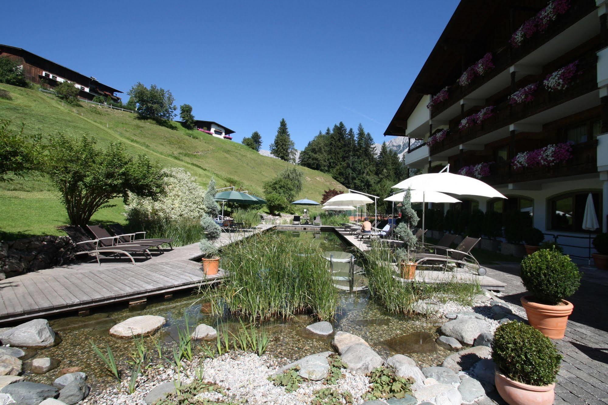 Familienhotel Christoph المو المظهر الخارجي الصورة